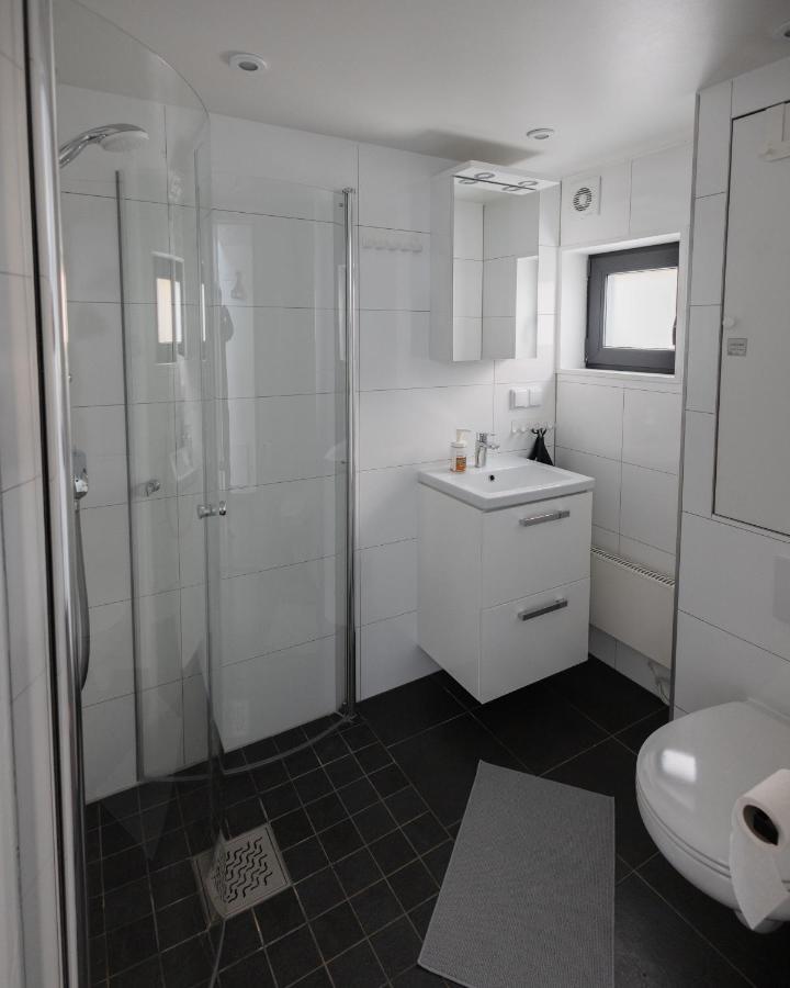 Tinylodge Am Ellertshaeuser See Stadtlauringen Екстер'єр фото