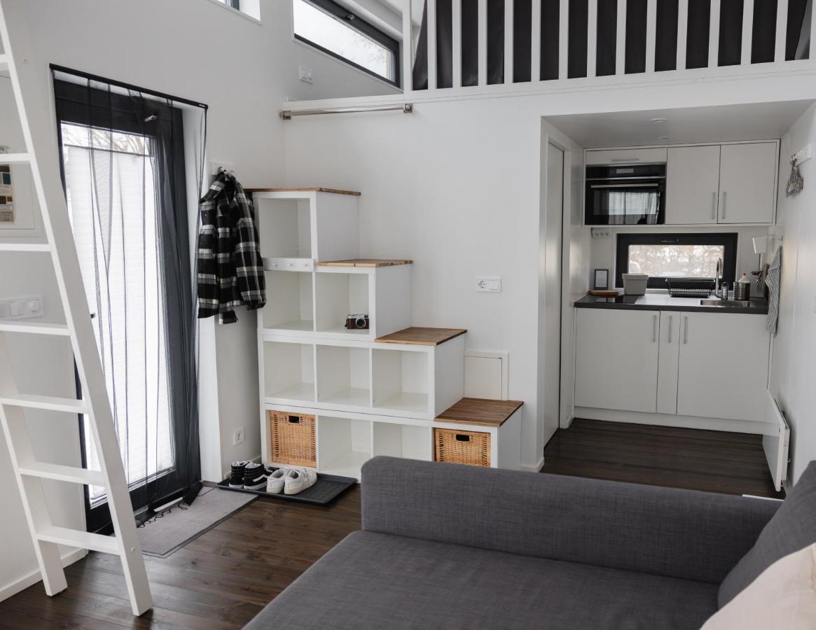 Tinylodge Am Ellertshaeuser See Stadtlauringen Екстер'єр фото